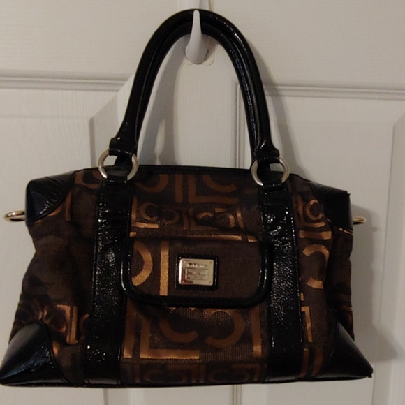 Liz Claiborne Handbags - Cute Liz Claiborne bag